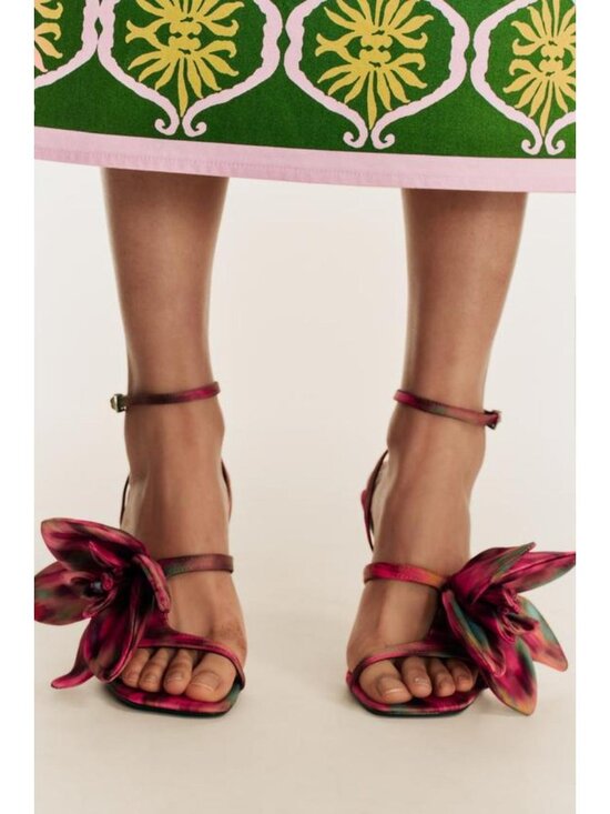 Zara Shoes - ZARA LIMITED EDITION FLORAL HEELED SANDALS 4304/710/060